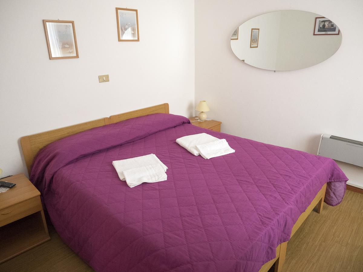 Albergo Miravalle Levico Terme Kültér fotó